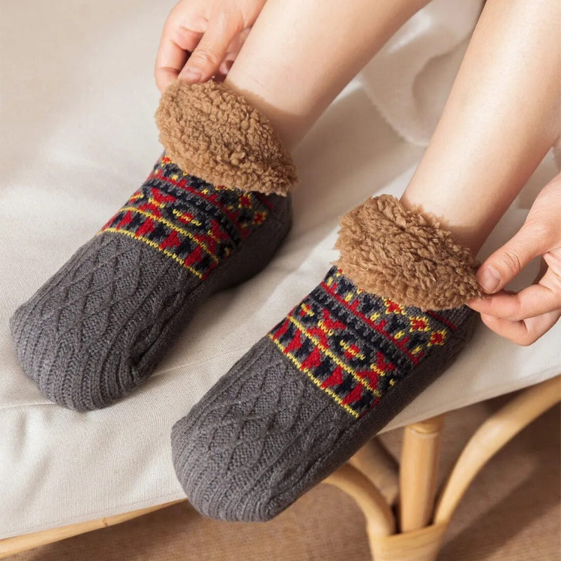 chaussons-chaussettes-489iou-1.jpg