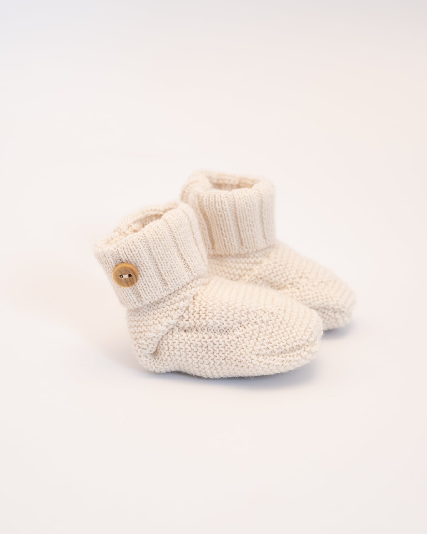 chaussons-pour-bebe-657lkc-1.jpg